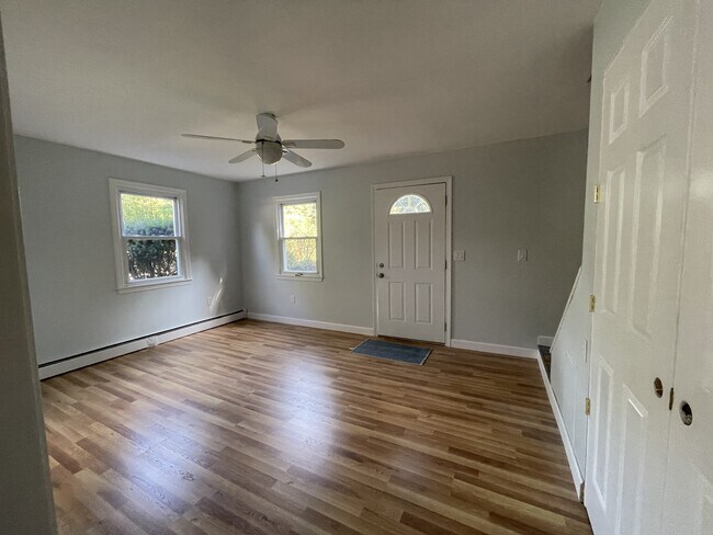 Building Photo - 26 Gurley Rd