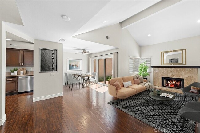 Foto del edificio - 24645 Sutton Ln