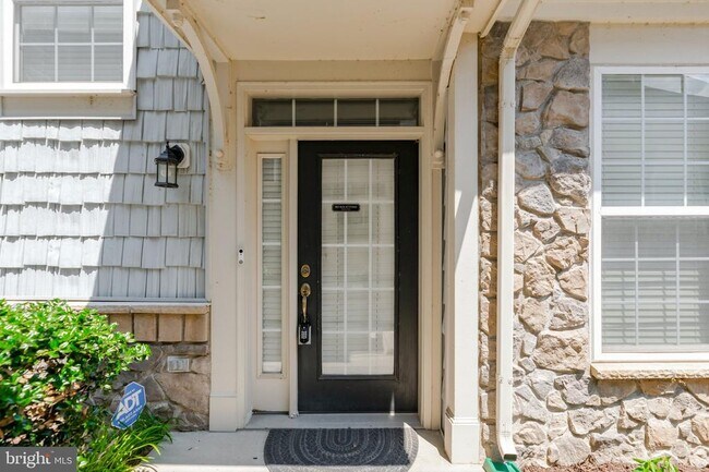Foto del edificio - 13960 Greendale Dr