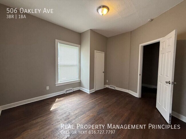 Foto del edificio - 506 S Oakley Ave
