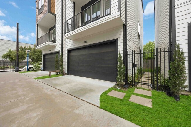 Foto del edificio - 4013 Griggs Rd