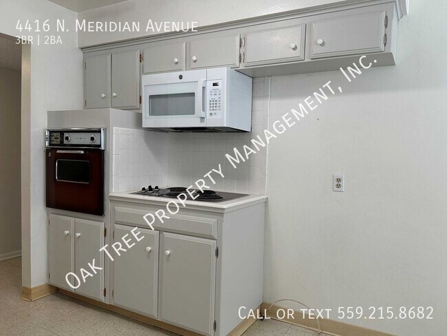 Building Photo - 4416 N. Meridian Avenue, Fresno (Ashlan/Ce...