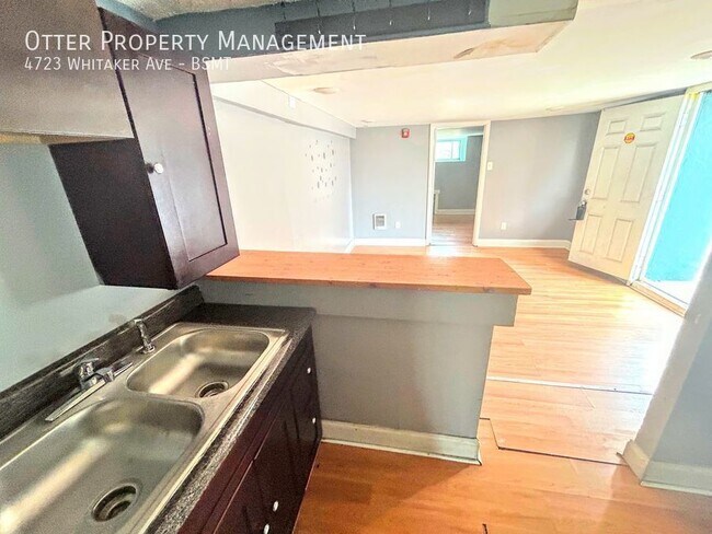 Building Photo - Charming 2BR/1BA Northeast Philly Apt