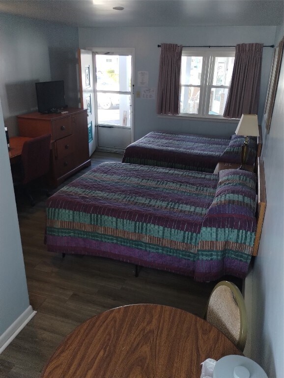 Foto del edificio - 3107 W Lake Rd