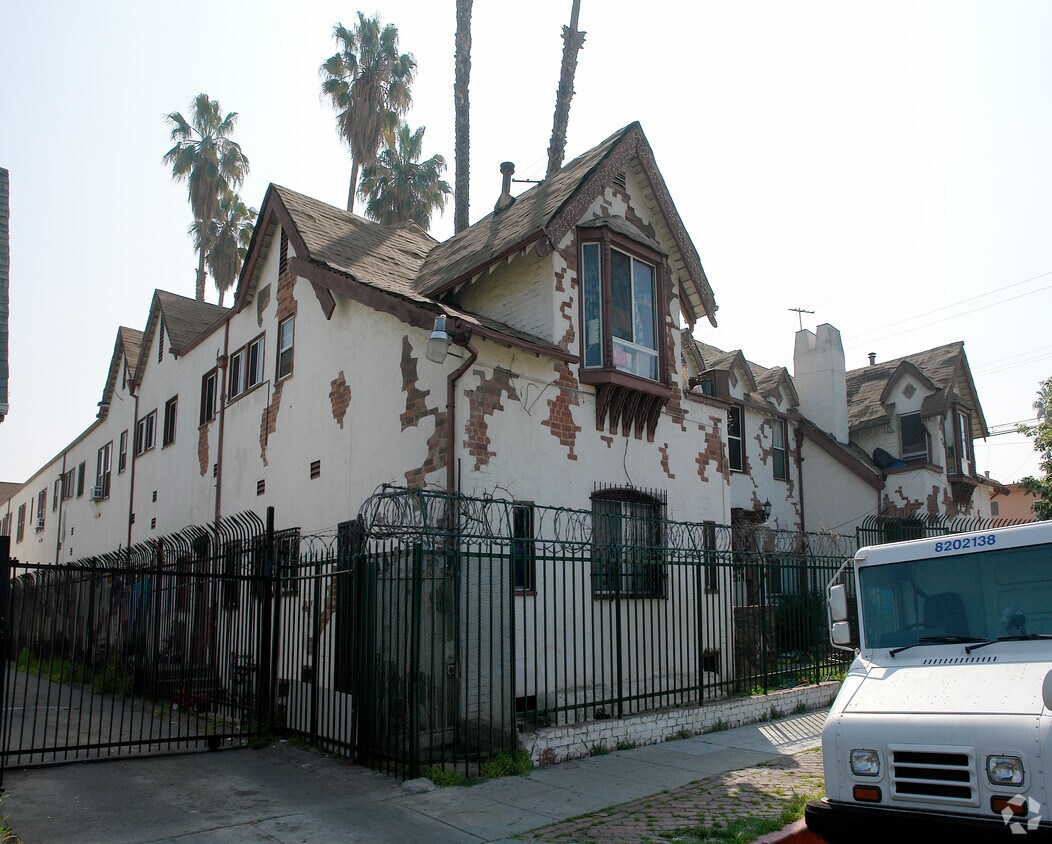 Edificio - Family's Chiminey