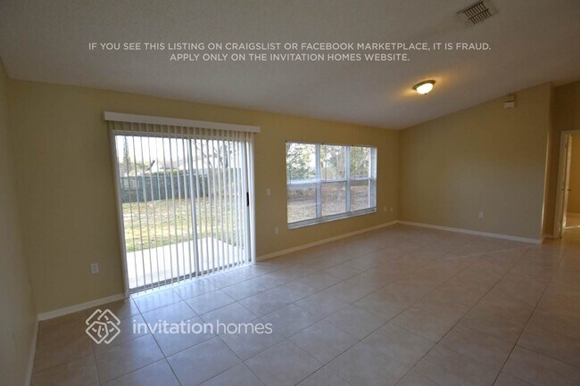 Foto del edificio - 521 Mobley Dr