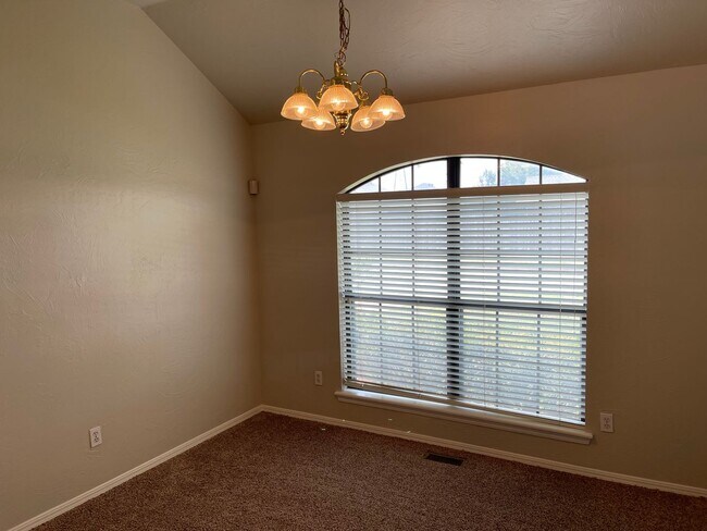Building Photo - Beautiful granite and tile backsplash to update the large kitchen. 3 bedrooms + an office, large ...