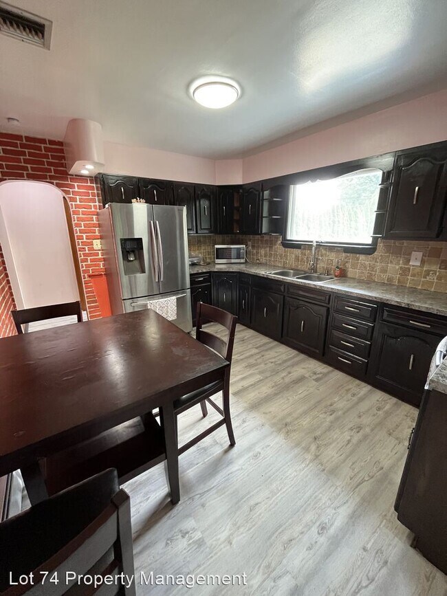 Foto del edificio - 3 br, 2 bath House - 3318 N 3rd Street