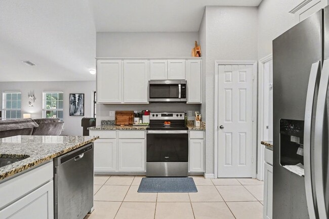 Foto del edificio - 1109 NW 12th Ln