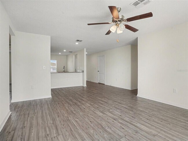 Building Photo - 107 Orchid Ct