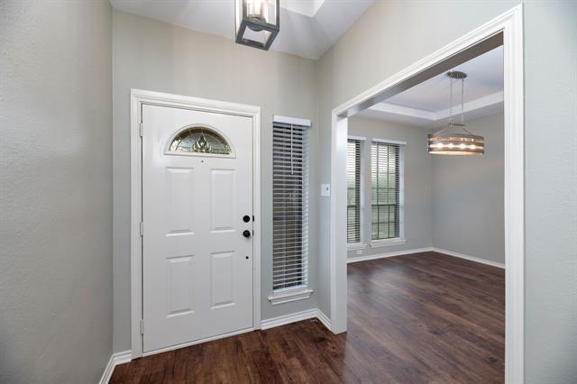 Building Photo - 2311 Wimbledon Dr