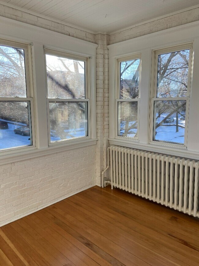 sunroom facing south and west - 1517 Portland Ave