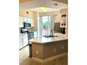 Building Photo - 2046 Alta Meadows Ln