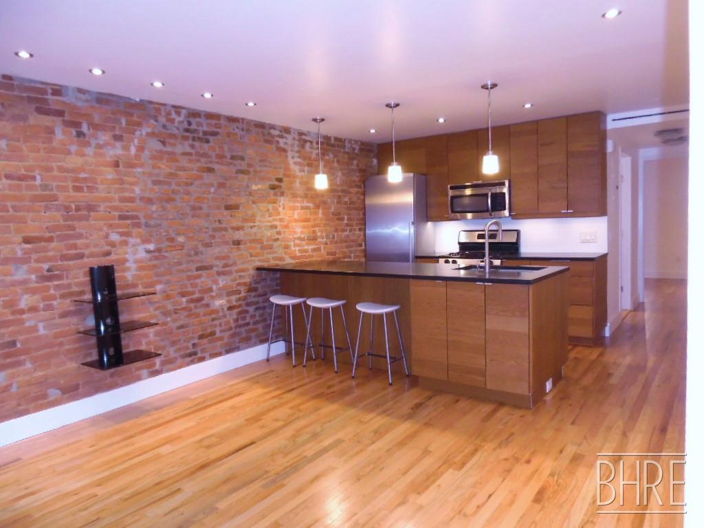 Primary Photo - 29 W 131st St