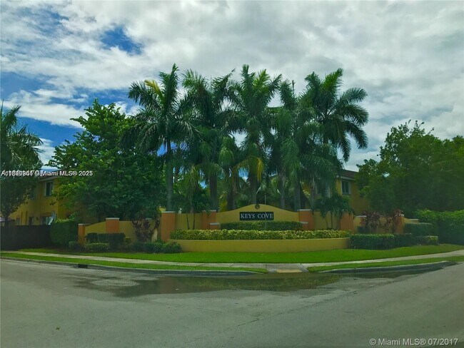 Foto del edificio - 2524 SE 16th St