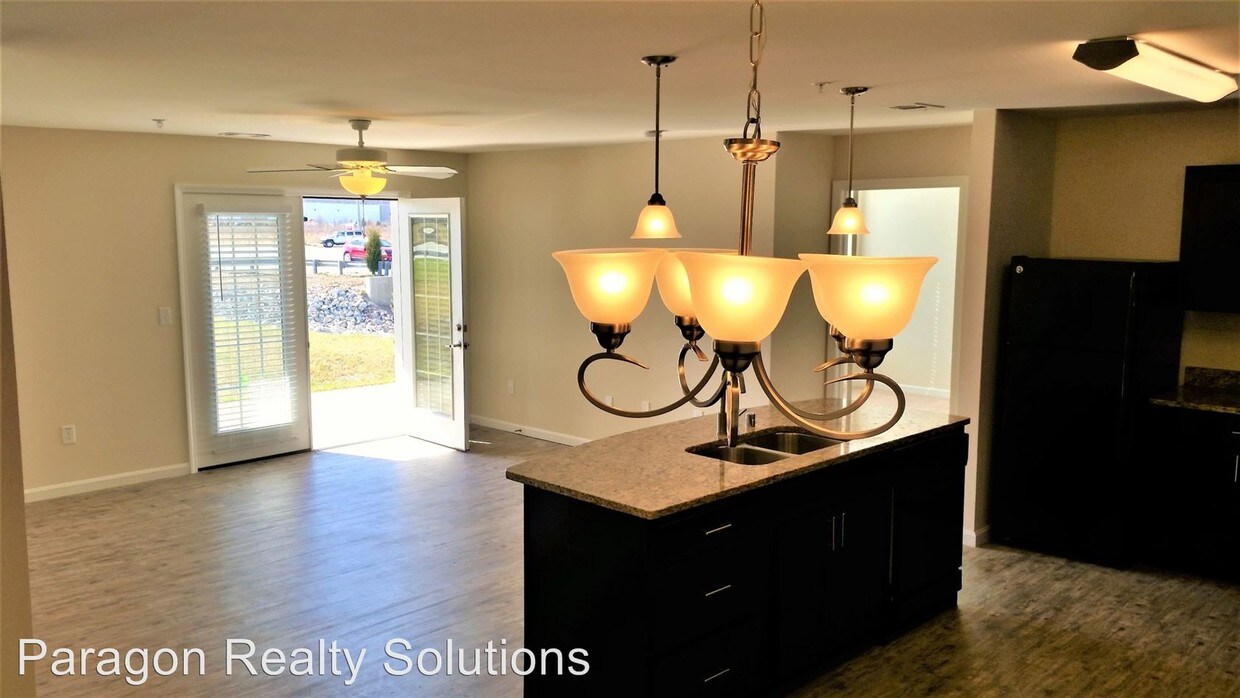 5161 Jefferson Blvd, Louisville, KY 40219 Condo for Rent in Louisville, KY