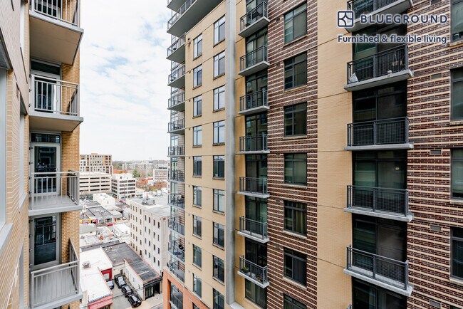 Foto del edificio - 4924 St Elmo Ave