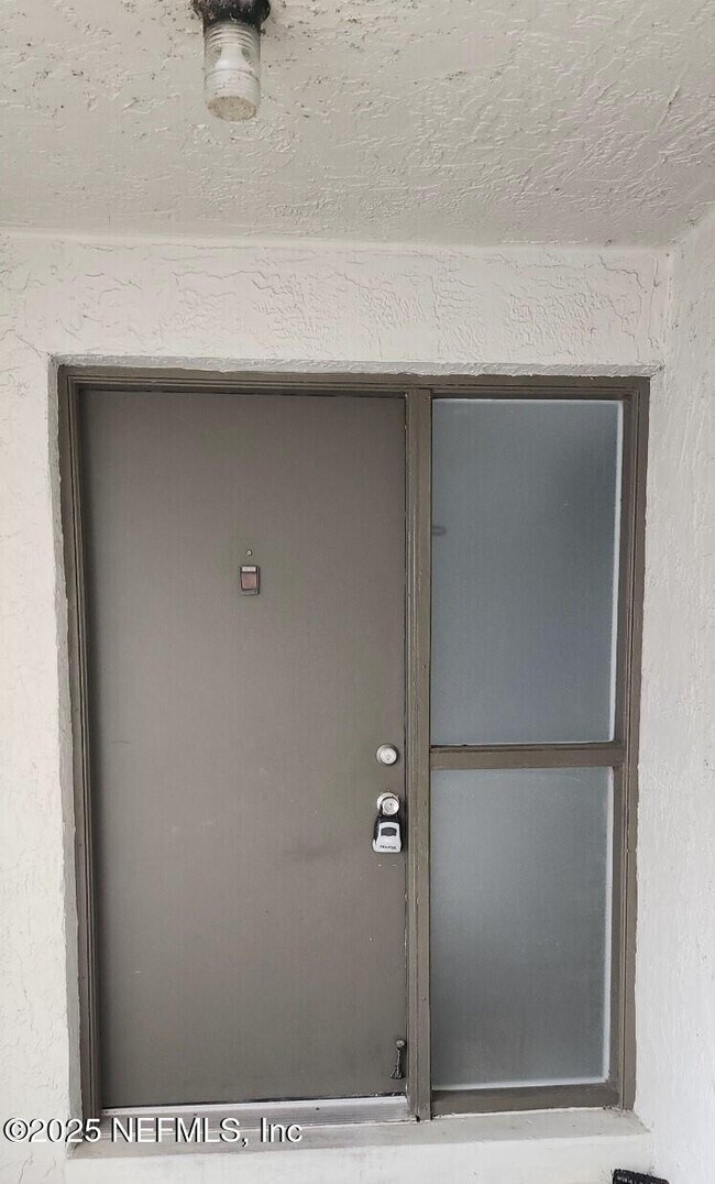 Foto del edificio - 3 Castania Ct