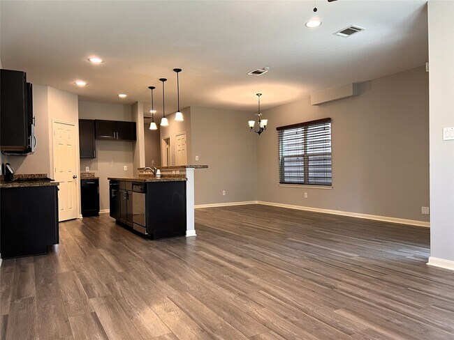 Foto del edificio - 17107 Wilthorne Gardens Ct