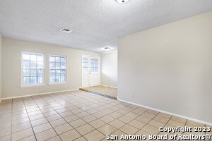 Foto del edificio - 8138 Raritan St