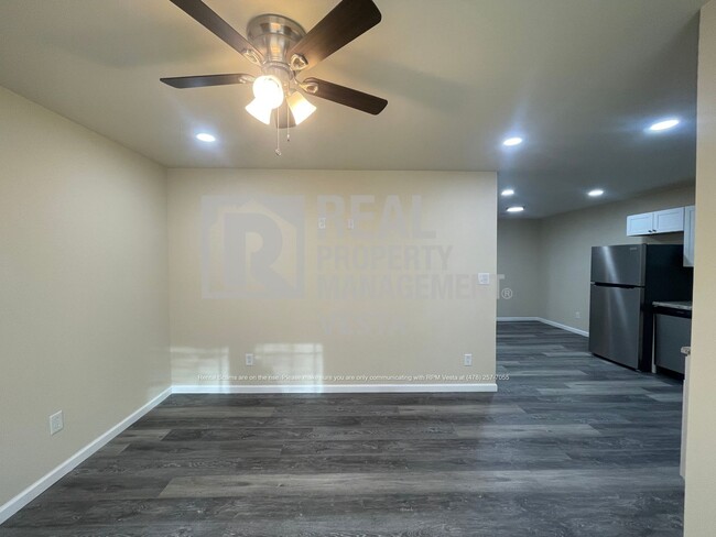 Foto del edificio - Brand New Two Bedroom Townhome in Warner R...