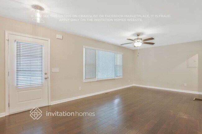 Foto del edificio - 2354 Beverly Ln