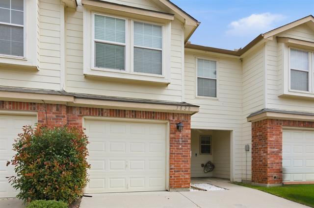 Building Photo - 3820 Vista Mar Dr