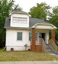 Building Photo - 14783 Lappin St