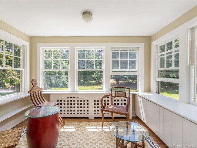 Foto del edificio - 33 Washington Ave