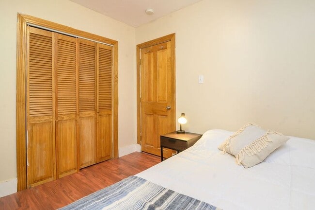 Photo - 5 Mark St Townhome