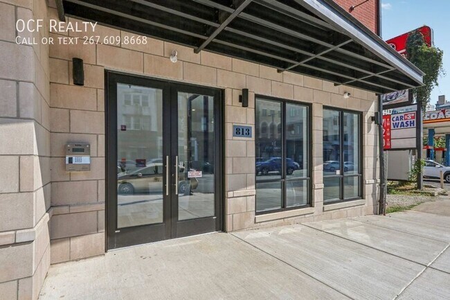 Building Photo - 813 N Broad St