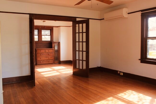 Building Photo - 106 D Autremont Ave