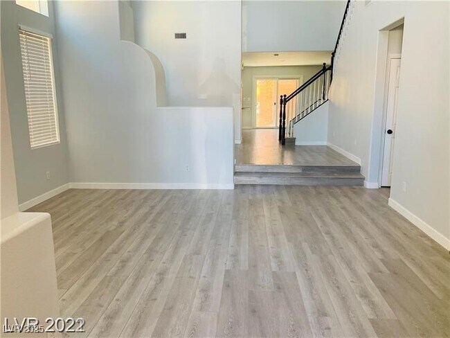 Foto del edificio - 4725 Sequoia Park Ave