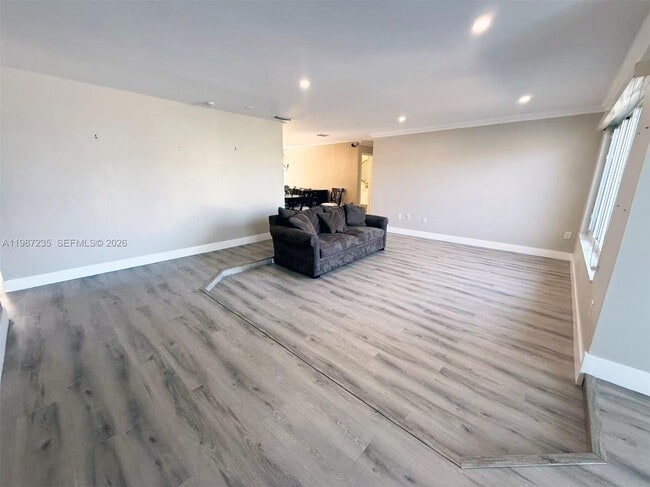 Building Photo - 1804 SW 104th Ct