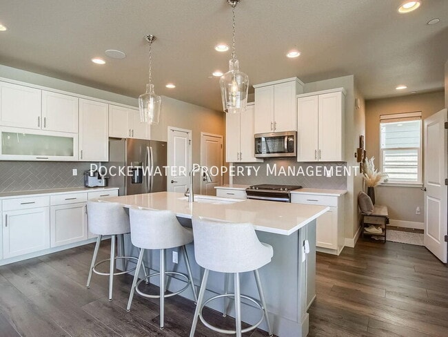 Photo - 8875 Yates Drive- House