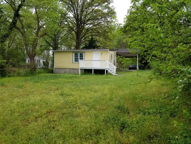 Building Photo - 3021 Reid Avenue