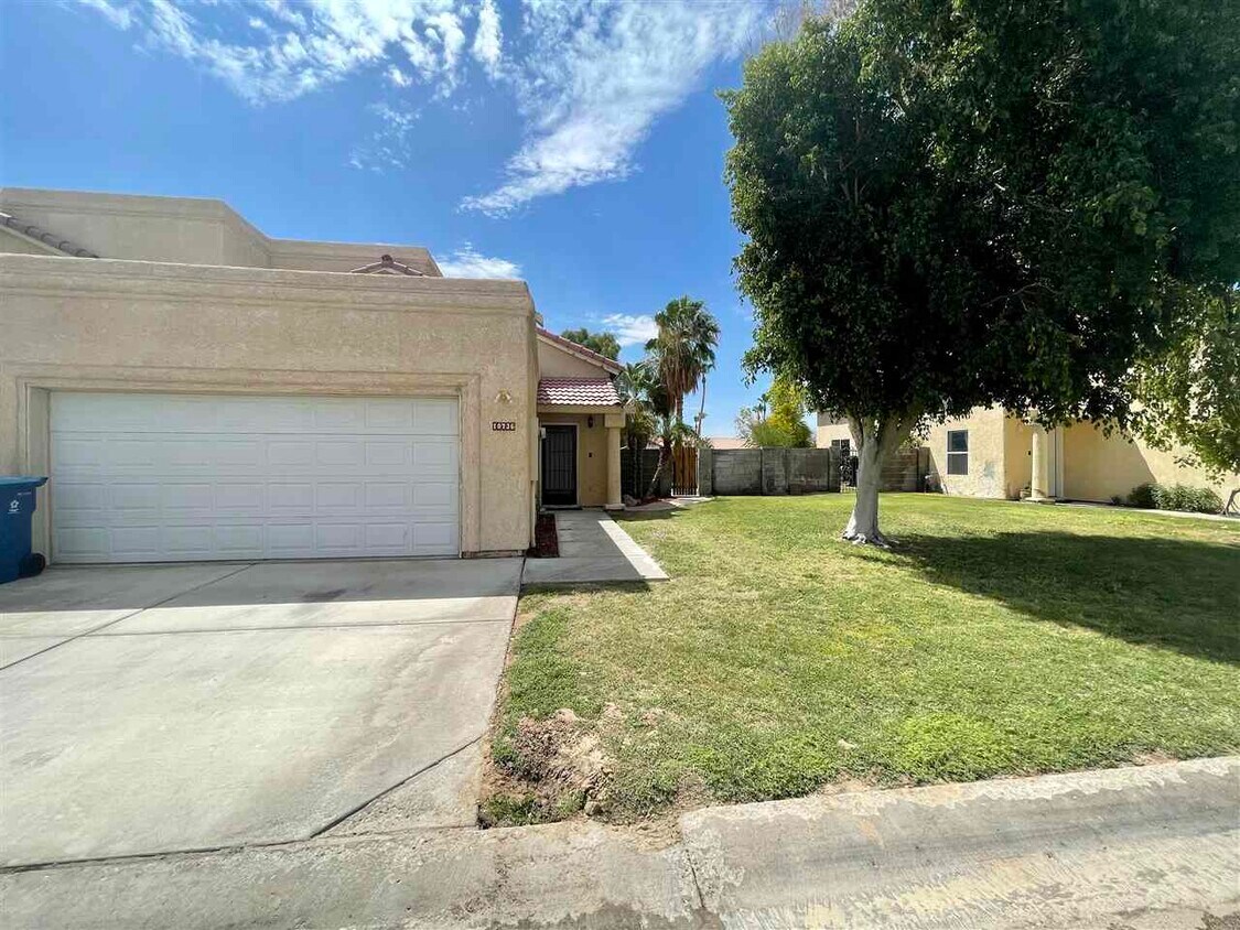 10736 Calle Raquel, Yuma, AZ 85367 Condo for Rent in Yuma, AZ