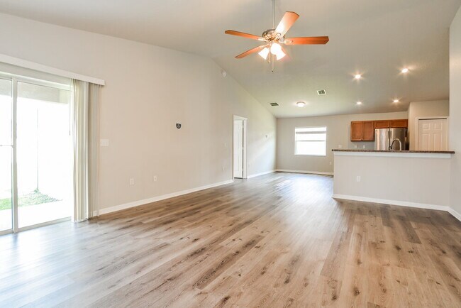 Building Photo - 3722 Ricky Ln