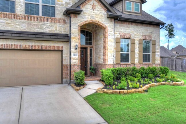 Building Photo - 3568 Falcon Way