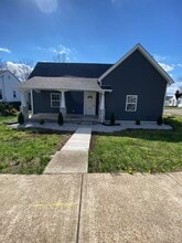 Building Photo - 1264 Kenton St