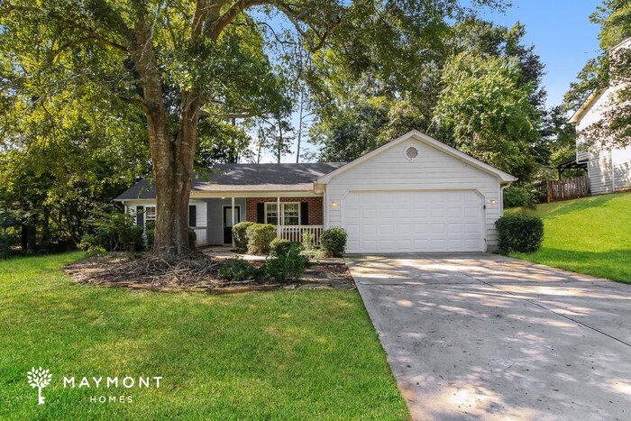 Foto principal - 2646 Laurel Woods Ln SE