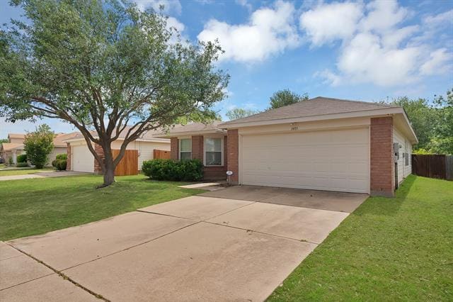 Building Photo - 1405 Oak Hollow Ln