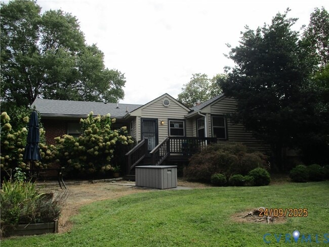 Building Photo - 126 Beverly Rd