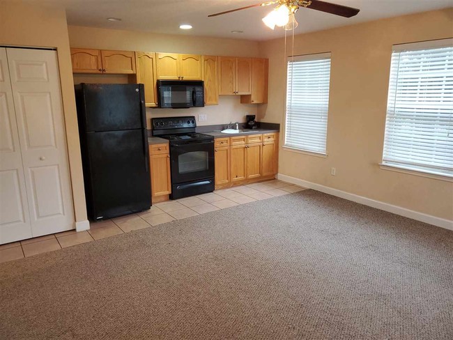 Building Photo - 4247 Raleigh Way