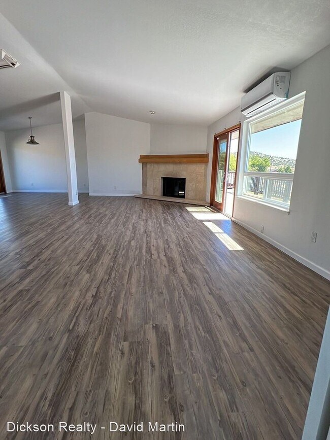 Building Photo - 2 br, 2 bath House - 9490 Tomahawk Way