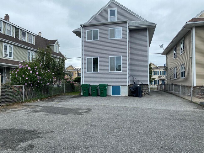 Foto del edificio - 190 Harvard St