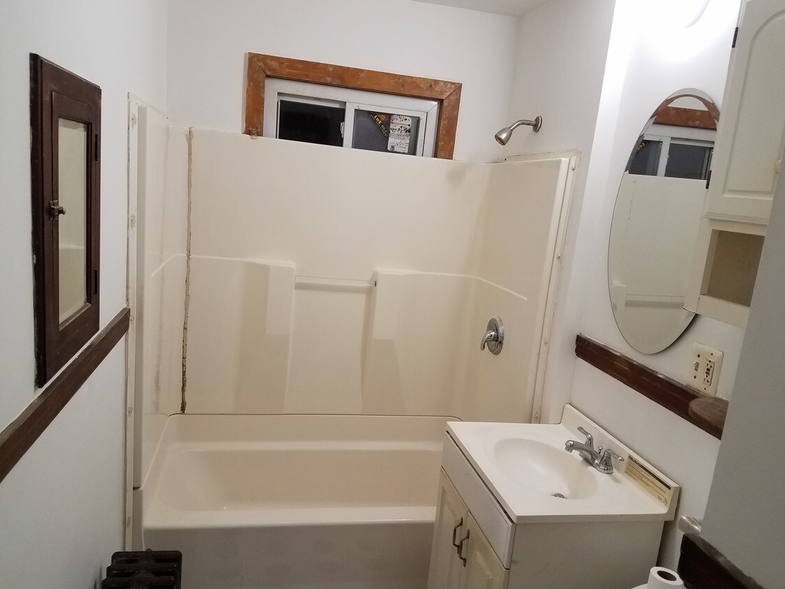 18 Kirtland St, Lynn, MA 01905 Apartments in Lynn, MA