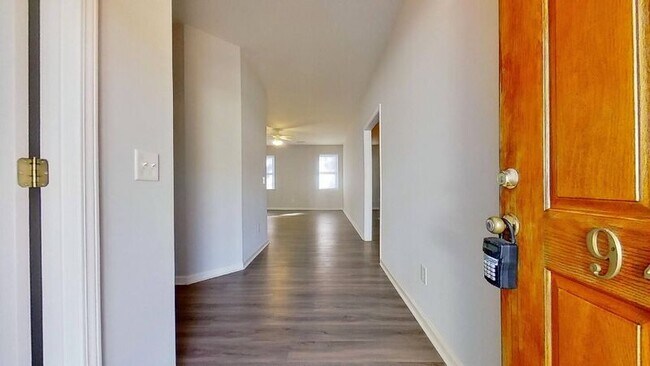 Foto del edificio - 9409 Night Harbor Dr