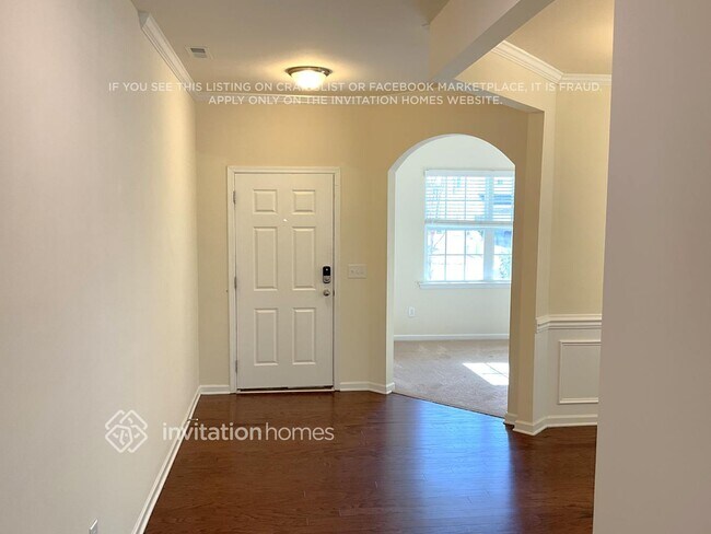 Building Photo - 141 Lassen Ln