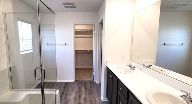 Building Photo - Brand New House with Brand New Appliances